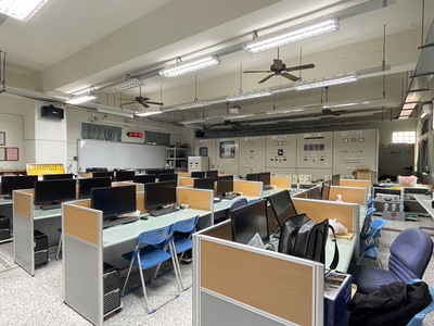 E246 電機設備保護實驗教室圖片