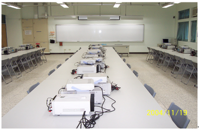 E102 電子實驗室Image