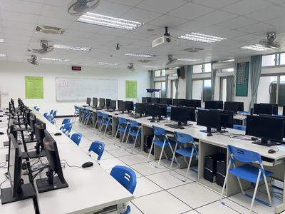 E228 微處理機實驗教室圖片