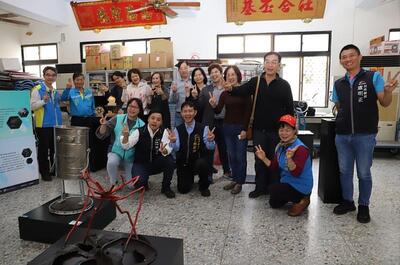 勤益科大USR推動鐵工藝術巡展 《綻彩》太平太和宮接力展出(另開新視窗)